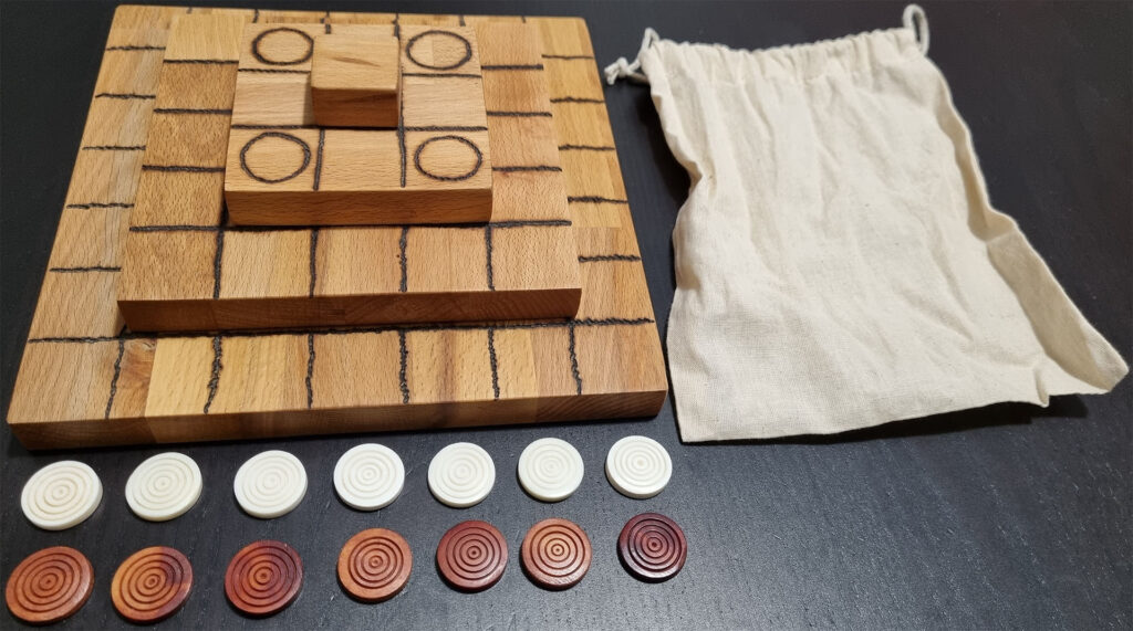 pyramid materiali