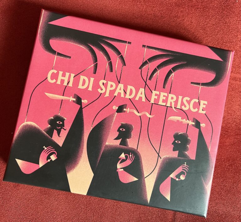 L'evocativa immagine della scatola che contiene il gioco.