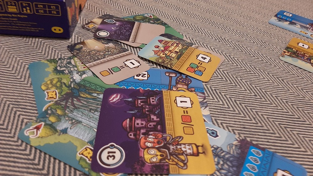 Faraway cards