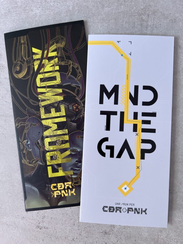 l'add-on Framework, indispensabile per il GM, e la run introduttiva Mind The Gap, sorprendentemente efficace e con twist annesso.