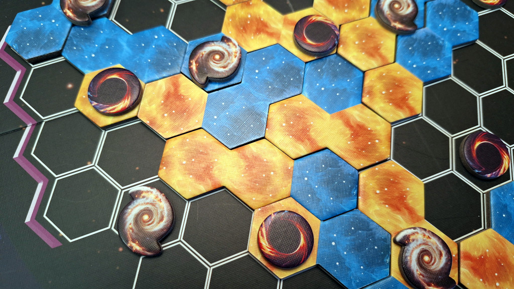 Orion Duel - Ora i 3 buchi neri fanno parte di una catena ininterrotta di esagoni arancioni