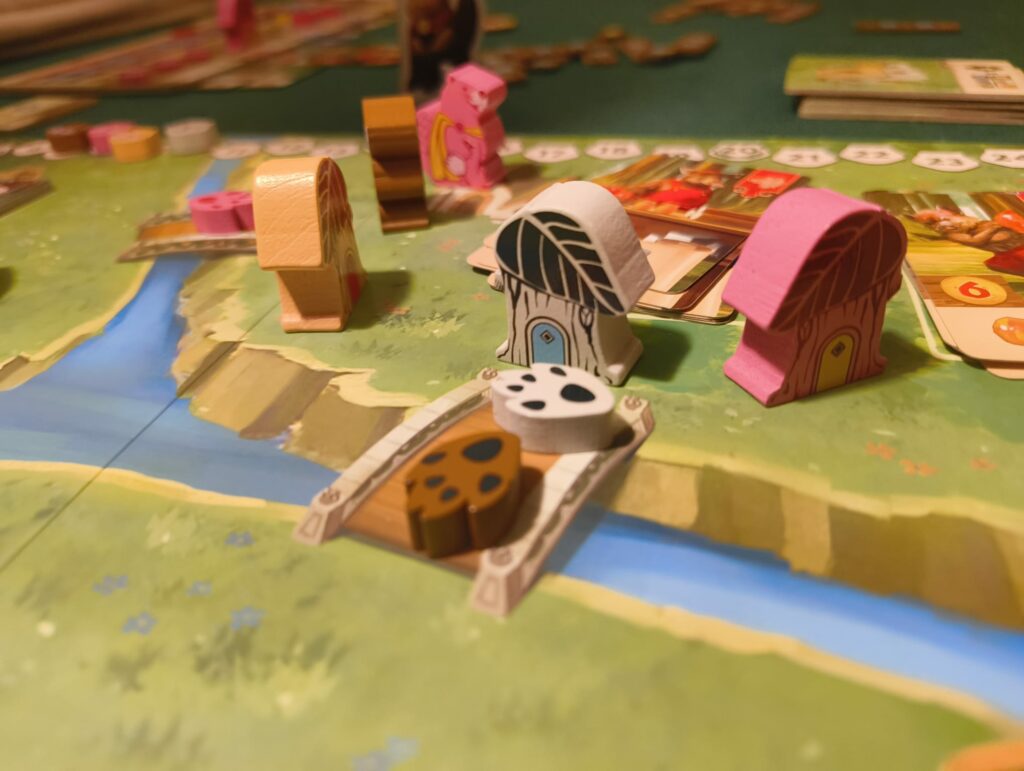 Kingdom Crossing closeup