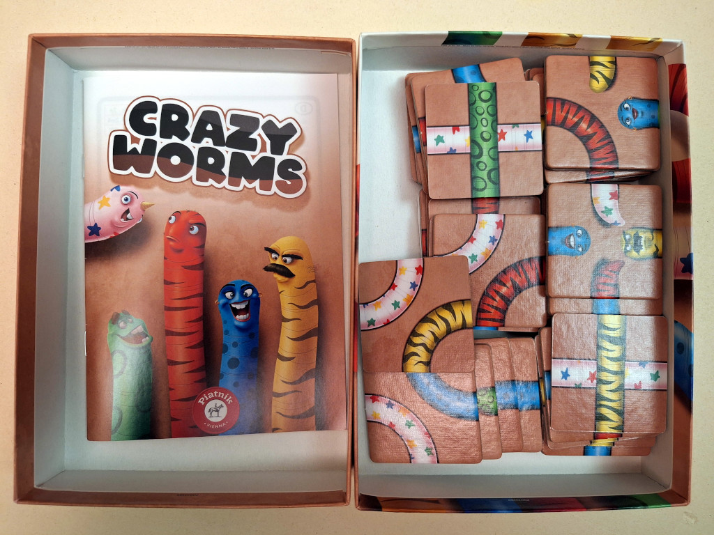 Crazy Worms – materiali